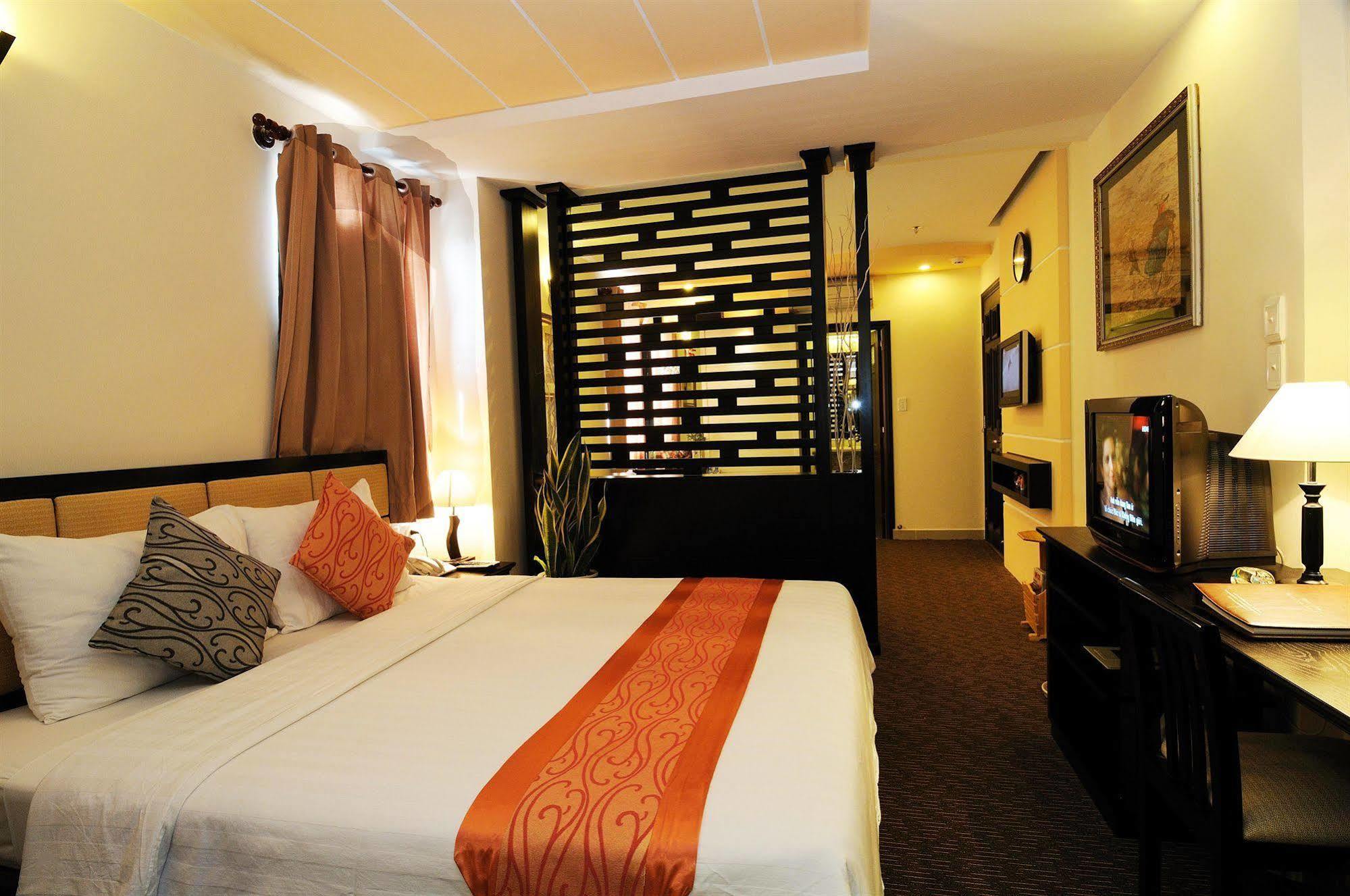 Lharmonie Hotel Ho Chi Minh-stad Buitenkant foto